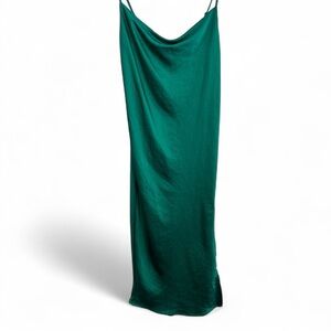 🟠 J for Justify Green Slip Dress Size Small